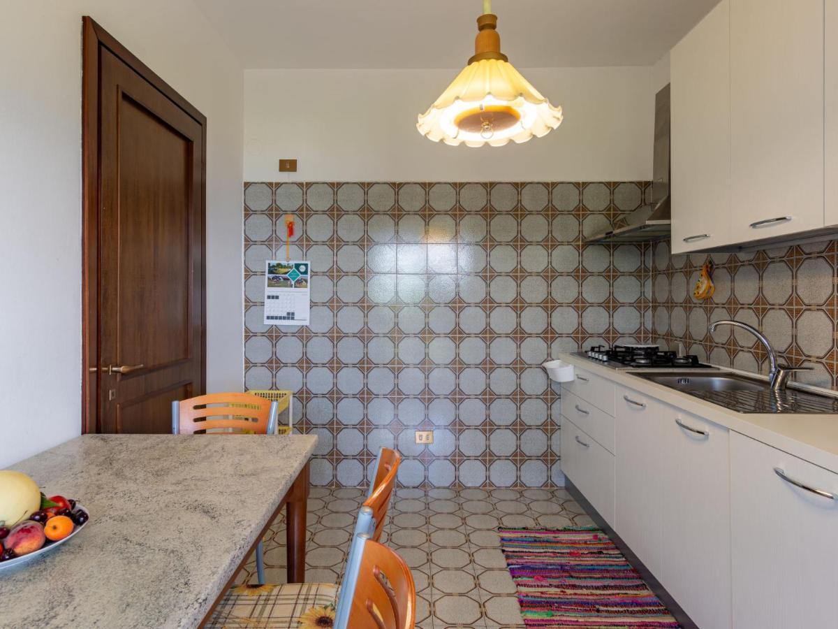 Apartment Gaggetto - Lvm160 By Interhome Laveno-Mombello Exterior photo